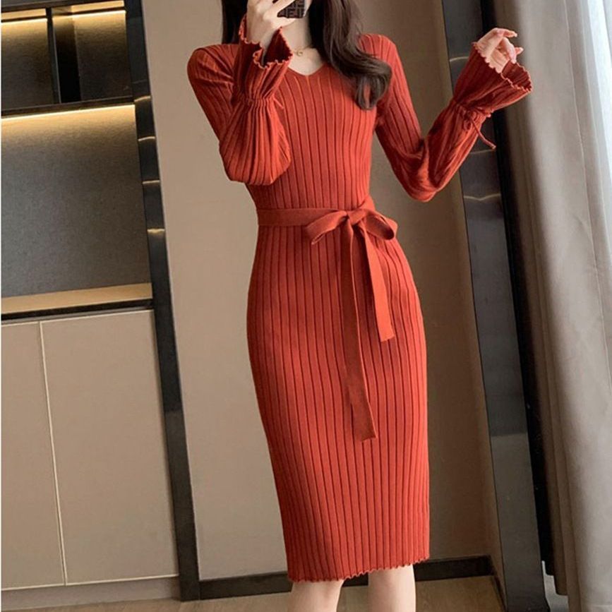 Elegant Bell Sleeve Knitted Dress