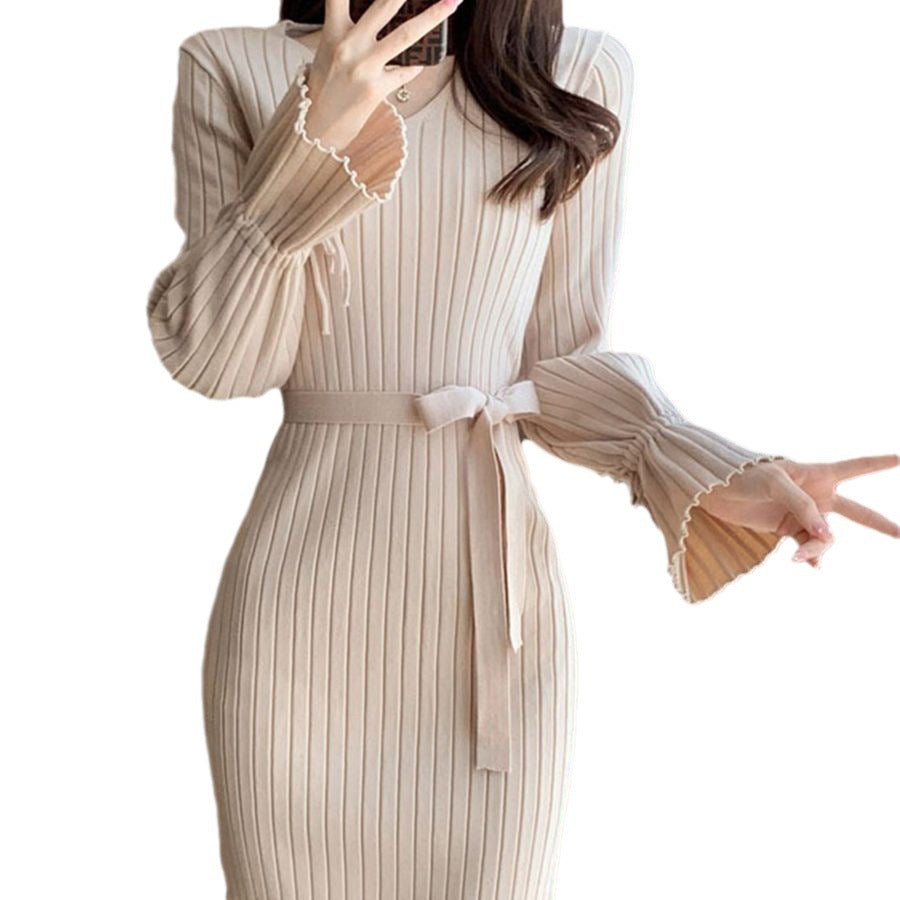 Elegant Bell Sleeve Knitted Dress